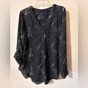 Black and White Geometric Women's Top